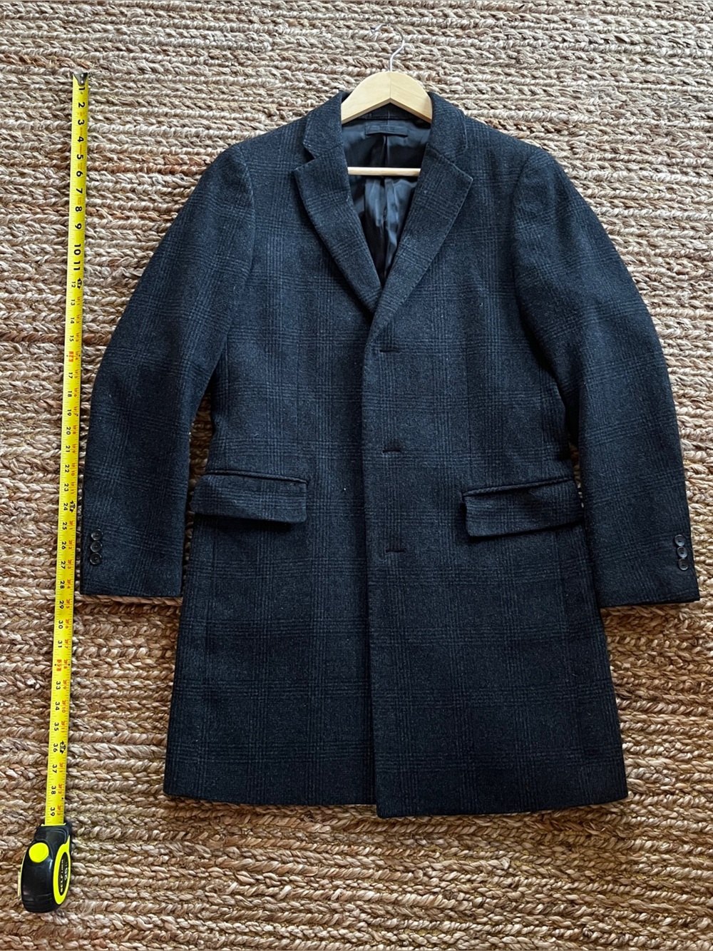 Uniqlo grey and black overcoat. Xs